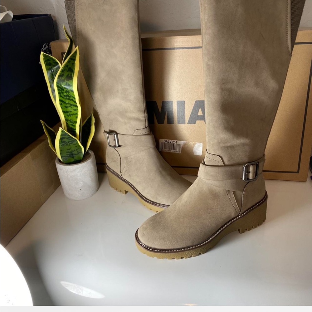 MIA Women's Beige Boots